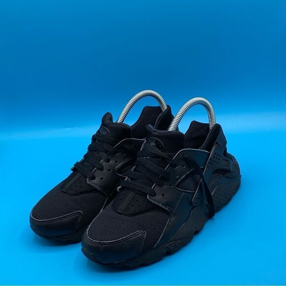 Nike Other - Nike Air Huarache Run Black